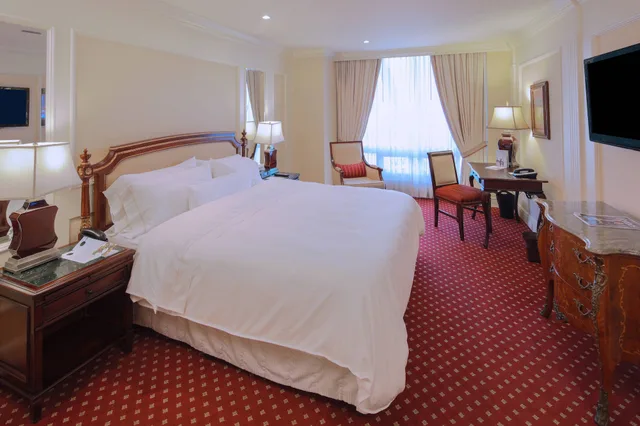 جناح جونيور بسرير كينج، The Westin Camino Real, Guatemala 8/10