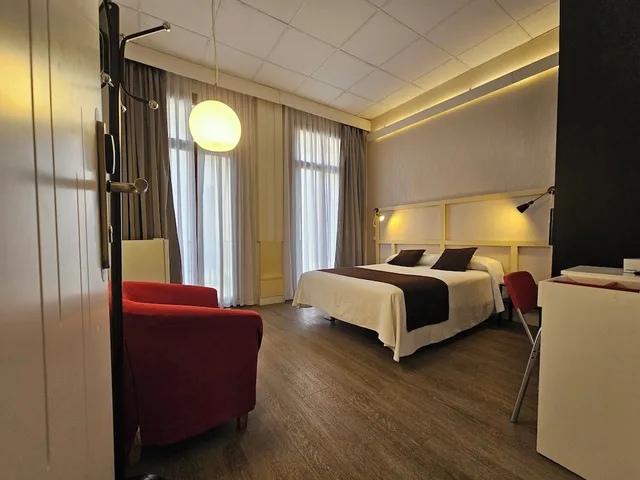 غرفة داخلية سوبيريور بسرير مزدوج بحوض استحمام، Hotel Palermo 1/10