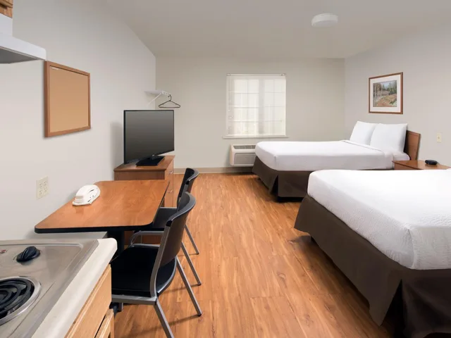 Room, 2 Double Beds, Extended Stay America Select Suites - Springfield - South - Battlefield 4/5