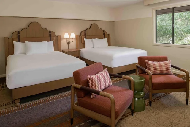 Junior Suite, 2 Queen Beds, Resort View، Chaminade Resort and Spa 1/6