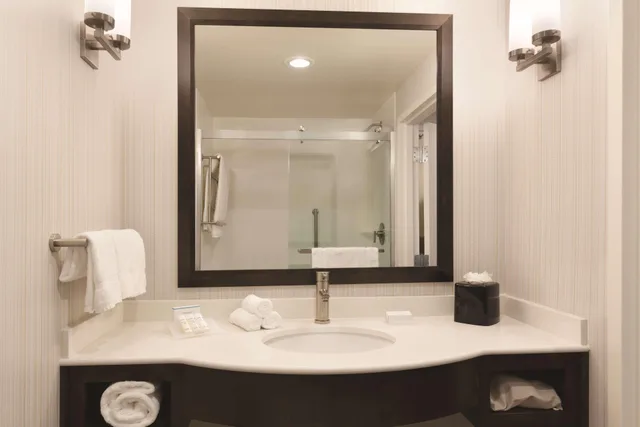 غرفة بريميوم، Hilton Garden Inn Boston Logan Airport 6/7