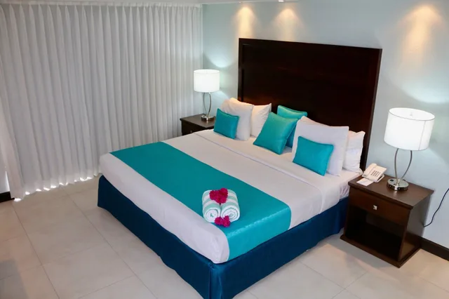 جناح تنفيذي، MOUNT IRVINE BAY RESORT 1/5