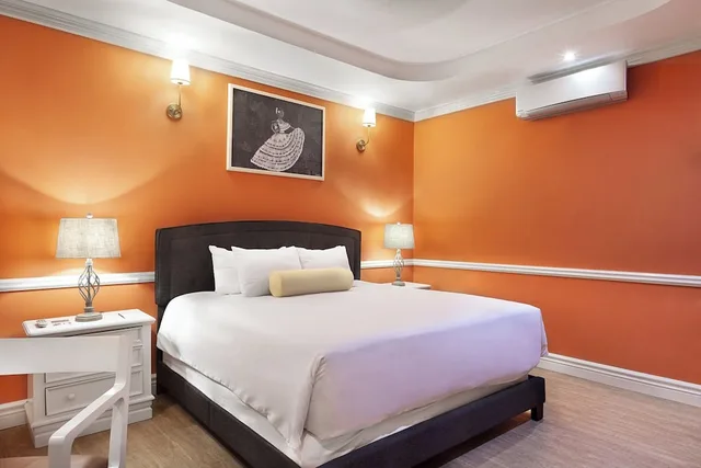 Heritage, Mia, Colonial, King Bed، Hotel La Perla 4/6
