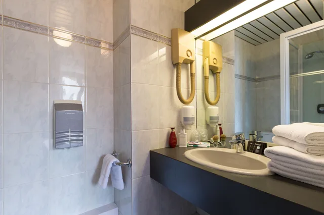 غرفة أساسية بسرير مزدوج، Hotel Du Chateau 3/3