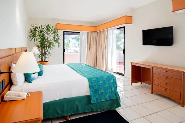 Suite, Plaza Pelicanos Club Beach Resort 5/10