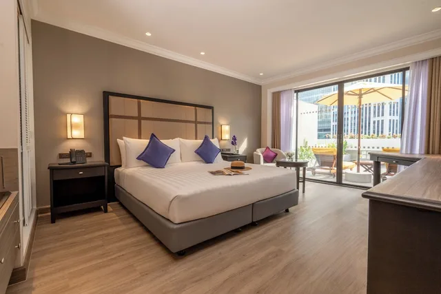 غرفة بسريرين منفصلين بإطلالة على المدينة بشرفة، NH Bangkok Sukhumvit Boulevard 2/3
