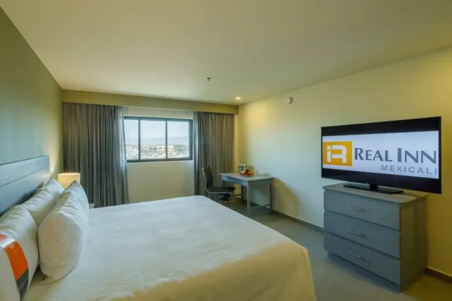 غرفة بسرير كينج، Real Inn Mexicali By Camino Real 1/4