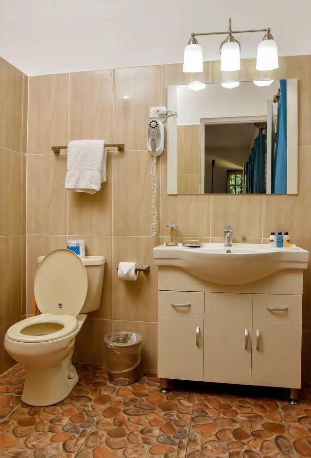 غرفة قياسية بسرير كينج بإطلالة على البحر، Sunset Resort 6/8