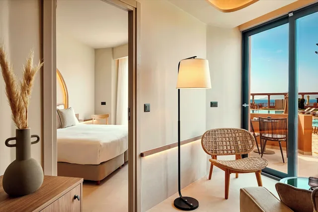 Family Suite, Deluxe, Queen Bed, Sea View, Sofa, Zeus Kos Beach 5/9