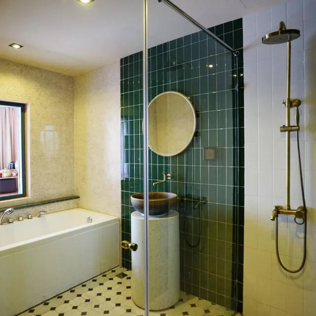 جناح بجاكوزي، 4 Monkeys Hotel Bangkok 8/10