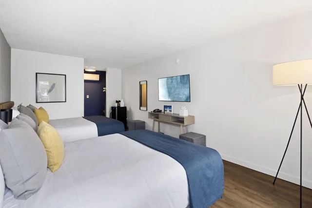 غرفة قياسية بسريرين كوين في الطابق الأرضي، Sea Harbor Hotel 1/2