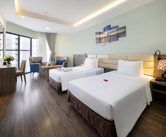 Deluxe, King Bed, Partial Sea View, Balcony, Xavia Hotel 6/9