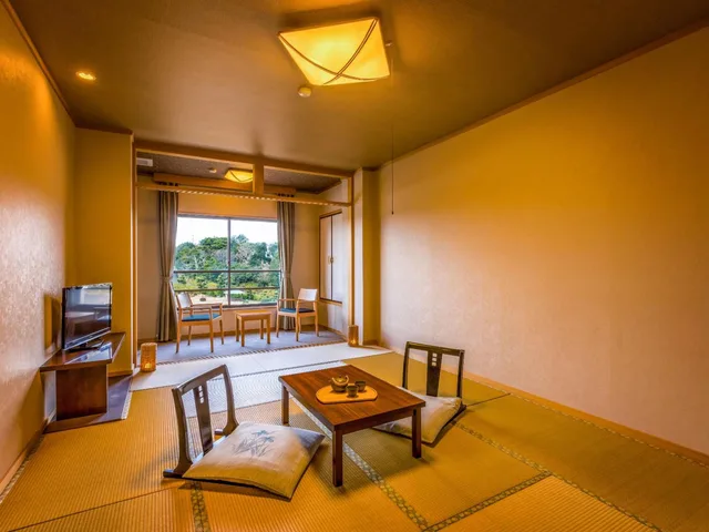 غرفة يابانية قياسية بإطلالة على الحديقة، Ooedo Onsen Monogatari Shima Saichoraku 1/1