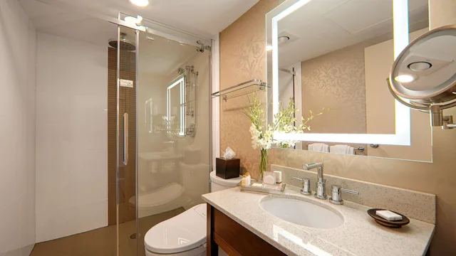 غرفة قياسية بسرير كينج بشرفة، Best Western Premier Chateau Granville Hotel and Suites and Conf. Centre 6/9