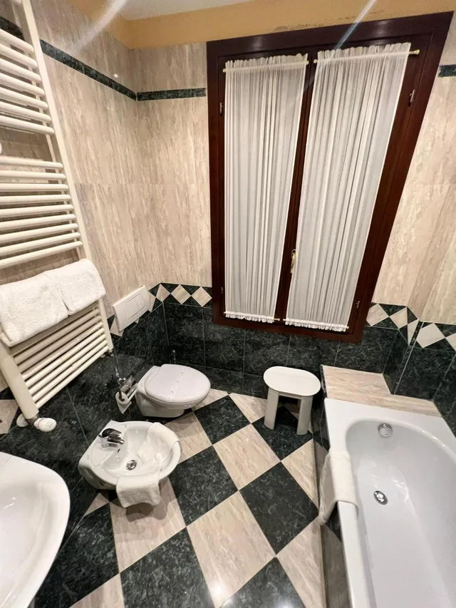 غرفة بسرير كوين، Hotel Ca Dogaressa 9/10
