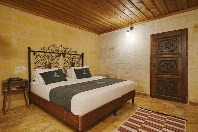 جناح جونيور، Kayra cave suites 2/10