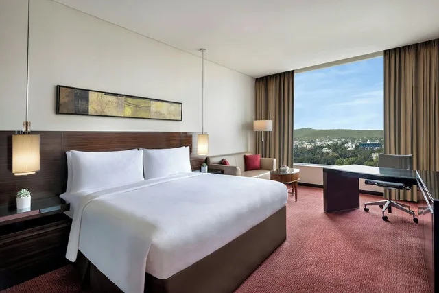 غرفة تنفيذية بسرير كينج، Jw Marriott Hotel Pune 2/4