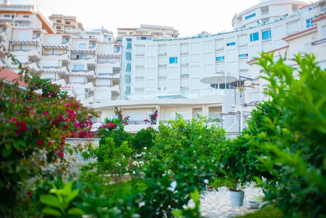 Bougainville Bay Hotel، ساراندا 4/78