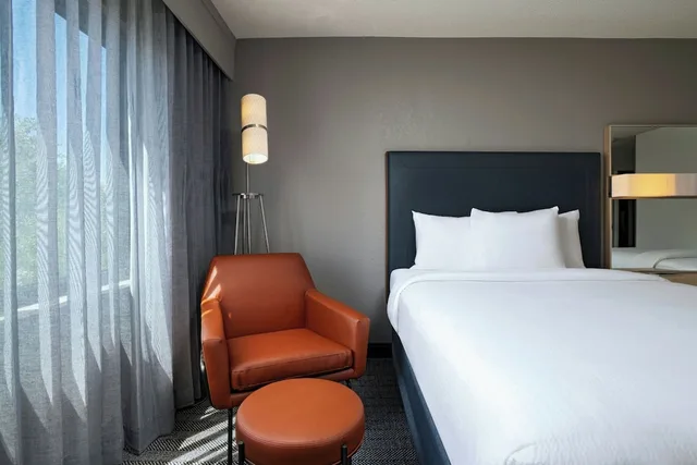 غرفة بسريرين كوين، COURTYARD AUSTIN THE DOMAIN AREA 2/6