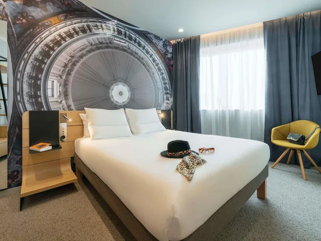 غرفة قياسية بسرير مزدوج، NOVOTEL BELLEVILLE PARIS 20 3/8