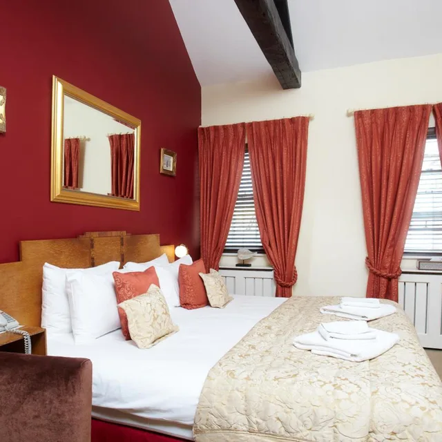 Deluxe, Suite, St Giles House Hotel 1/10