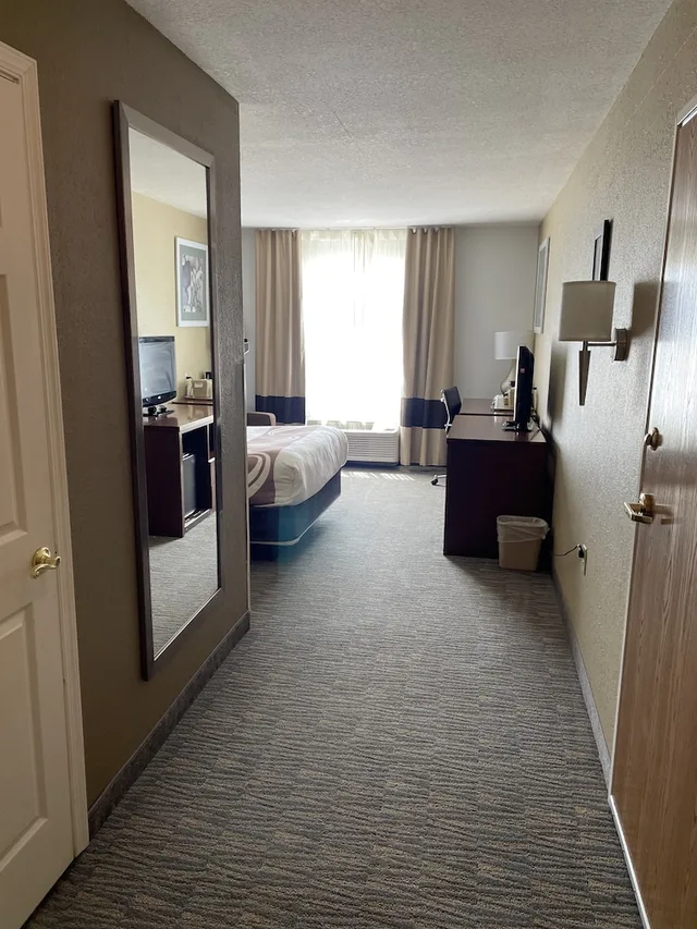 غرفة بسرير مزدوج لذوي الإعاقة، Quality Inn & Suites Georgetown - Seaford 4/8