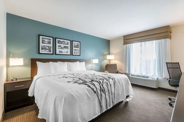 غرفة بسرير كينج، Sleep Inn & Suites West Des Moines near Jordan Creek 2/4