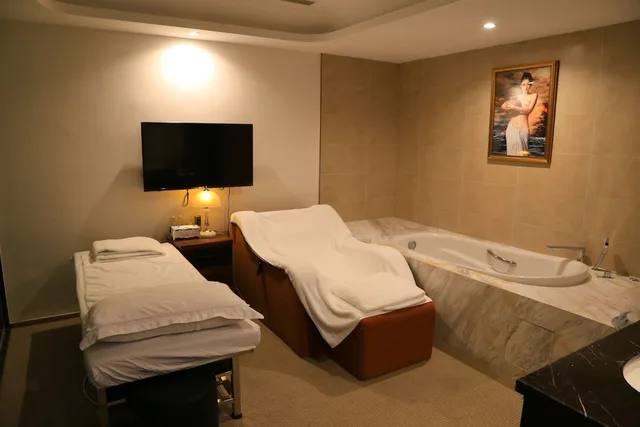 Ramada Shanghai Songjiang، Songjiang 14/30
