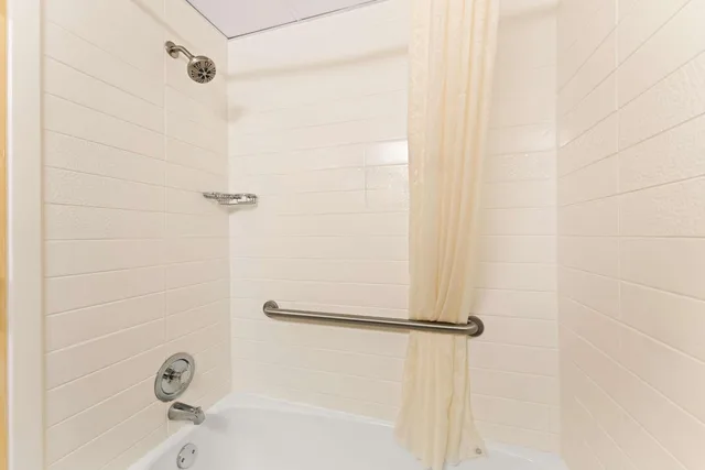 Room, King Bed, Sofa, Best Western Riverside Inn 8/8