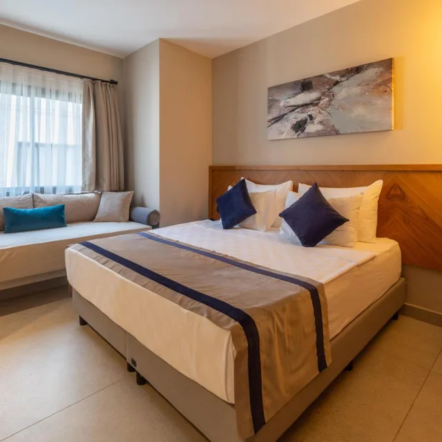 Deluxe, Family, Double Bed, Siu Collection Beldibi 2/10