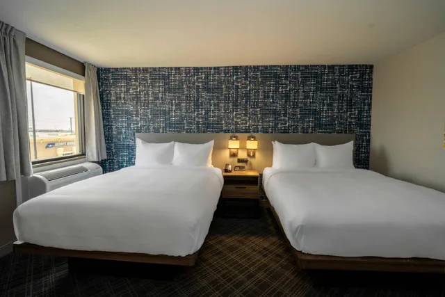 Room, 2 Queen Beds, Comfort Inn Mission - McAllen West 1/7