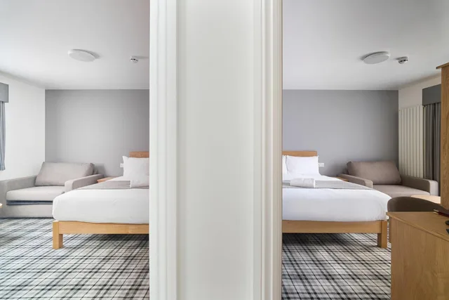 شقة بسرير فردي وسريرين مزدوجين بغرفتي نوم، Best Western Greater London Hotel 3/5