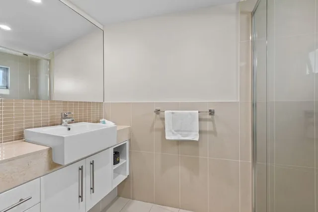شقة، Proximity Waterfront Apartments 2/5