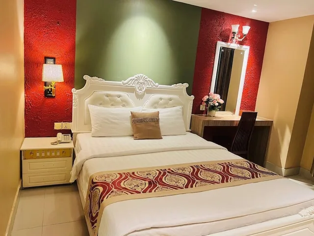 غرفة ديلوكس بسرير مزدوج، You Eng Hotel 5/9