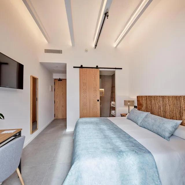 Room, Double Bed, Ca N Alexandre 8/10