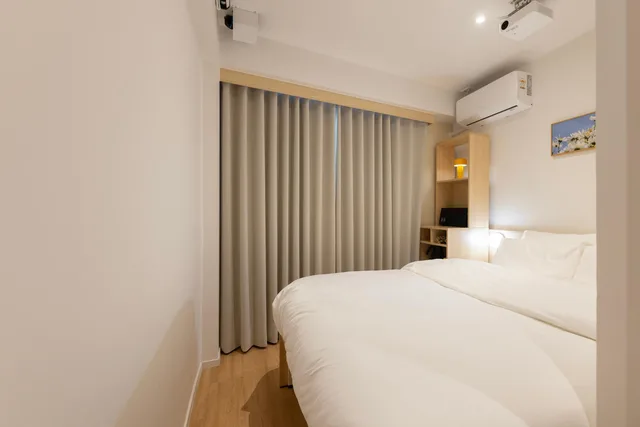 Namsan, Standard, Double Bed, with View, Small، Myeongdong Guesthouse Como 1/2