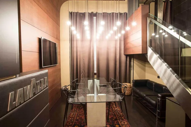 جناح بسرير كوين مع أريكة، Art Hotel Boston 10/10