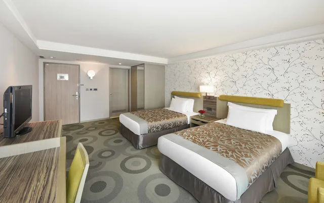 غرفة سوبيريور بسريرين منفصلين بإطلالة على المدينة، FULLON HOTEL KAOHSIUNG 2/3