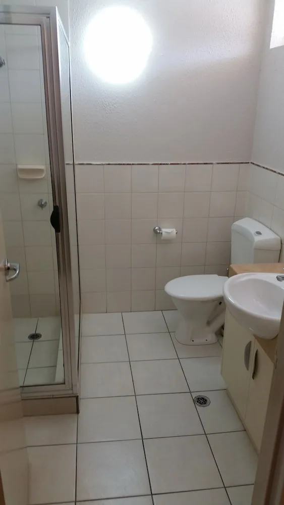 شقة بسريرين منفصلين بغرفتي نوم، Best Western Chaffey International Motor Inn 6/7