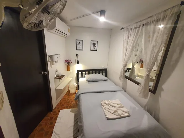 غرفة أساسية مفردة بسرير فردي بحمام مشترك، Hostel 16 3/7