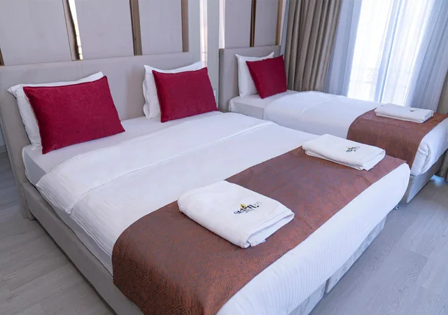 غرفة ديلوكس بشرفة، Cetin Port Hotel 1/1