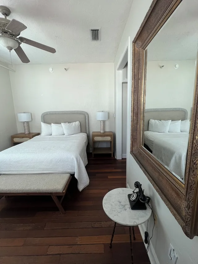 جناح تقليدي بسرير كوين، Casa Marina Hotel 2/7