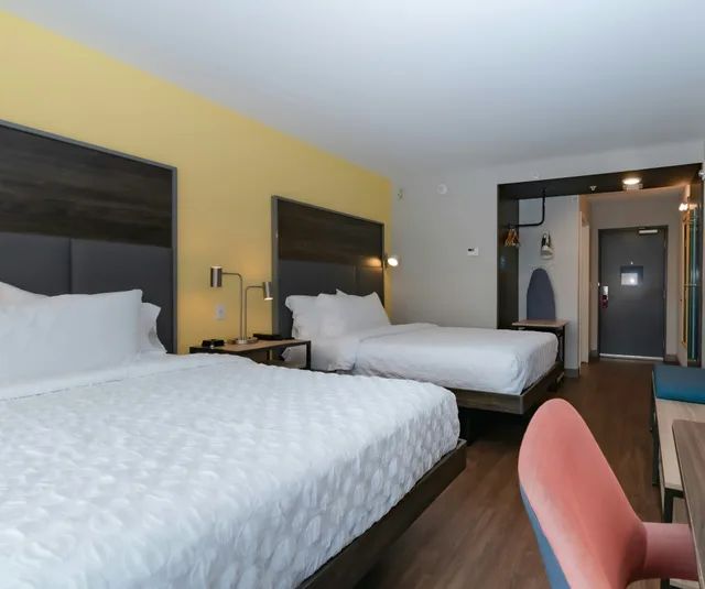 غرفة بسريرين كوين، Tru by Hilton Florida City 2/4