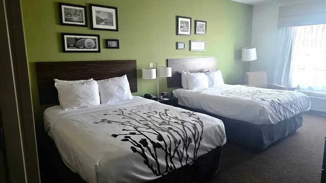 غرفة أساسية بسريرين كوين، Express Inn & Suites 4/7