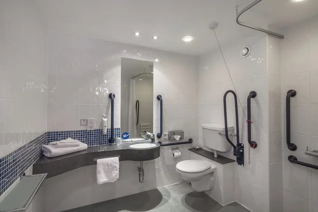 غرفة قياسية بسرير مزدوج لذوي الإعاقة، Holiday Inn Express Kettering 7/7