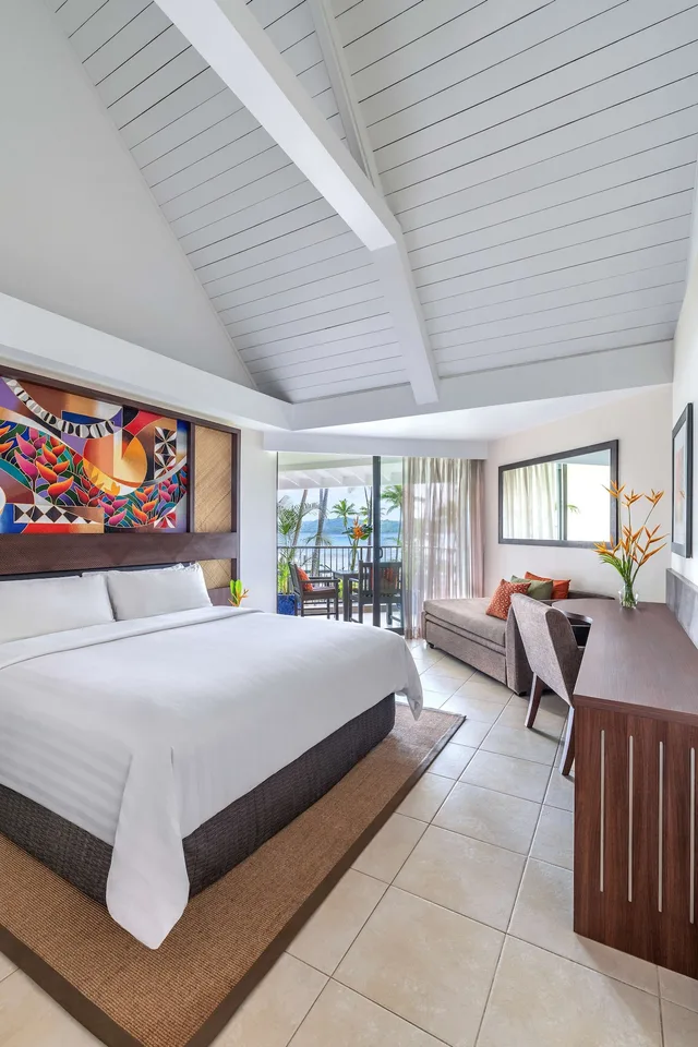 Room, King Bed, Sofa, Terrace, Yanuca Lagoon Wing، Shangri-La Yanuca Island 1/6