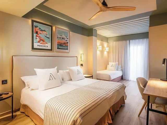 Standard, Interior View, Hotel Artiem Capri 1/5