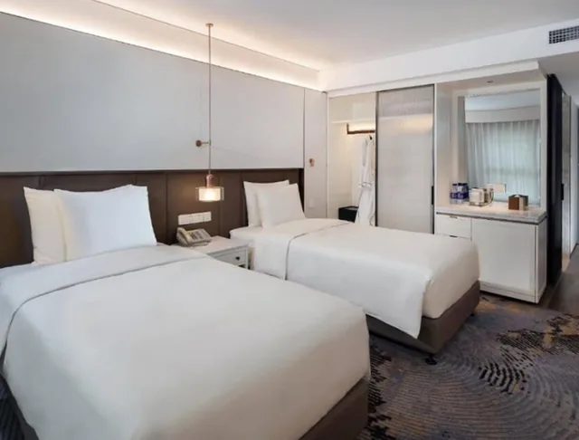 غرفة سوبيريور بسريرين منفصلين، Sunworld Dynasty Hotel 1/9