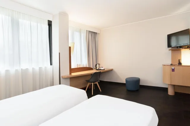 غرفة سوبيريور بسرير فردي، Mercure Roma West 7/10