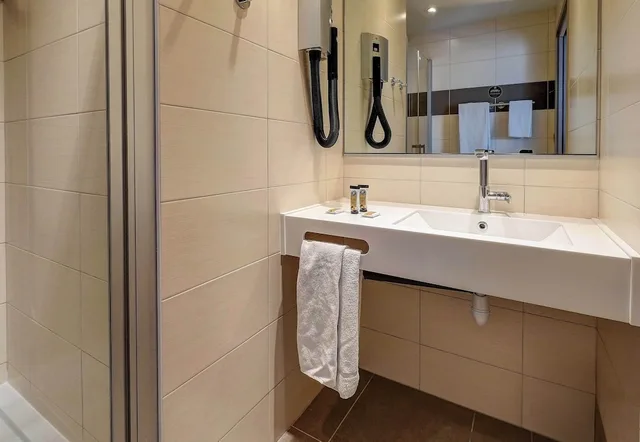 غرفة كومفورت بسرير مزدوج، B&B HOTEL Montbeliard-Sochaux 5/5